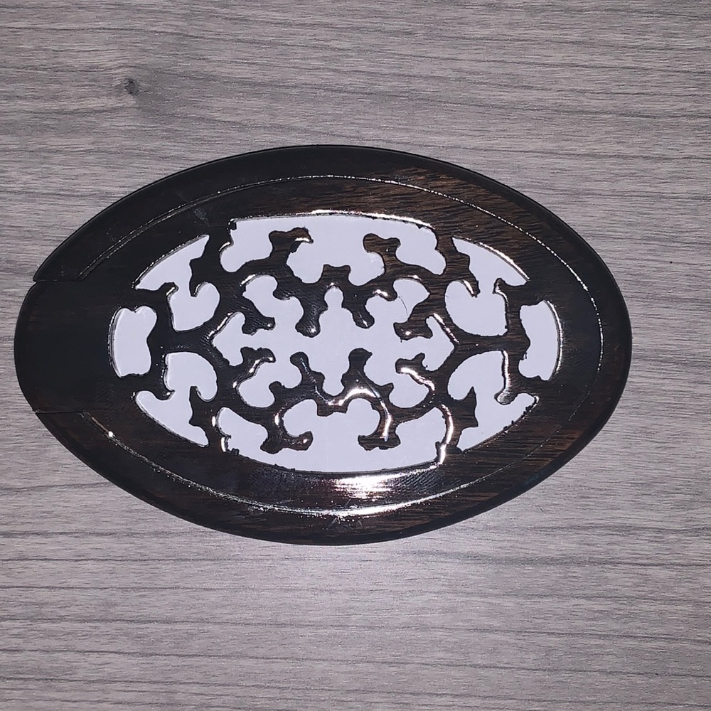 Wooden Desk to Pocket/ Purse Convertible Mirror: Deep Brown